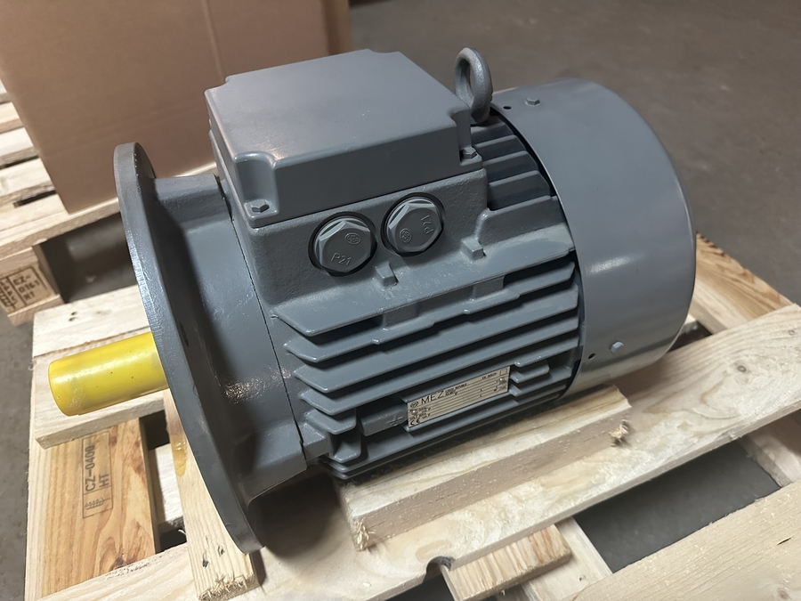 Elektromotor MEZ 5.5kW, 1450 ot./min, litina, 7BA132S04